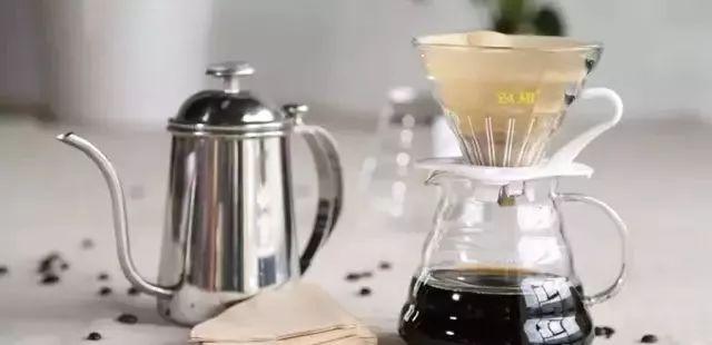 咖啡口味不对如何校正？手冲咖啡粉水比实用参数