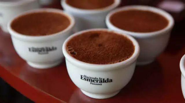 「科学实证」喝咖啡的8个好处与坏处!第1个最吸引人