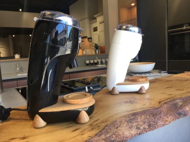 创意酷品：如何喝到最新鲜的咖啡？这款咖啡机可以搞定