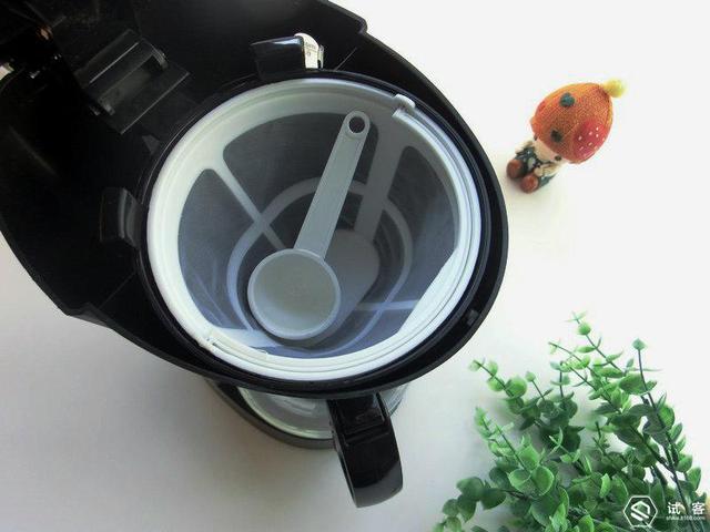 小熊咖啡机：一机多用接地气，情调也可以很简单