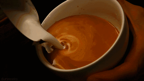 咖啡机竟然只有手机大小?轻轻一压就是一杯纯正咖啡