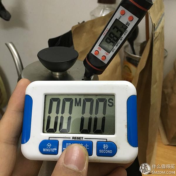 谁说玩手冲咖啡得烧钱?三款高性价比手冲壶横向测评