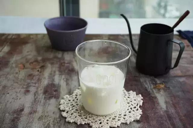 好喝的速溶咖啡测评,还有逼格满满的分层拿铁做法~