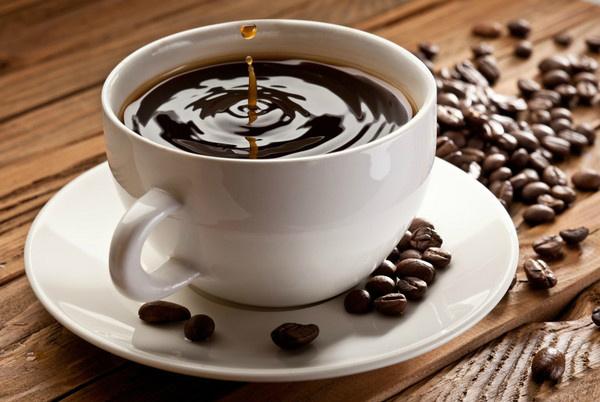 冒着睡不着的风险，我们帮你测评了最经典的9种意式咖啡