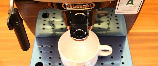 从一滴不沾到每天一杯：Delonghi 德龙 ECAM 22.110B咖啡机 简单体验