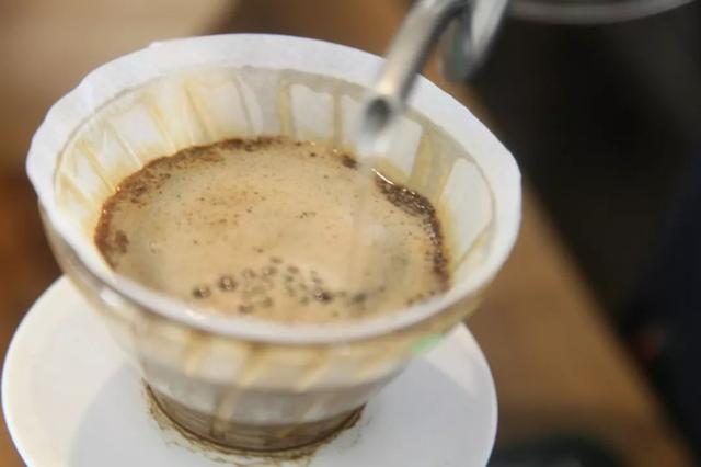 手冲咖啡水流要大还是要小??手冲水流控制技巧