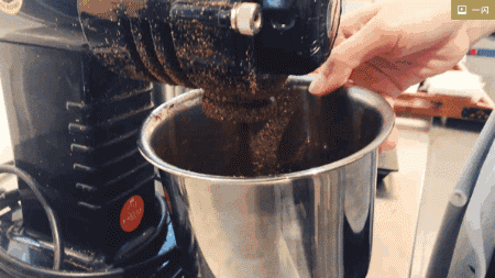 你了解咖啡吗?这个周末,跟小编一起品鉴手冲咖啡