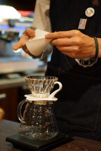 手冲咖啡教程，别再乱磨乱喝啦