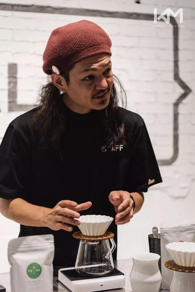 比零食还难戒掉的手冲咖啡 是社畜青年的续命仪式感