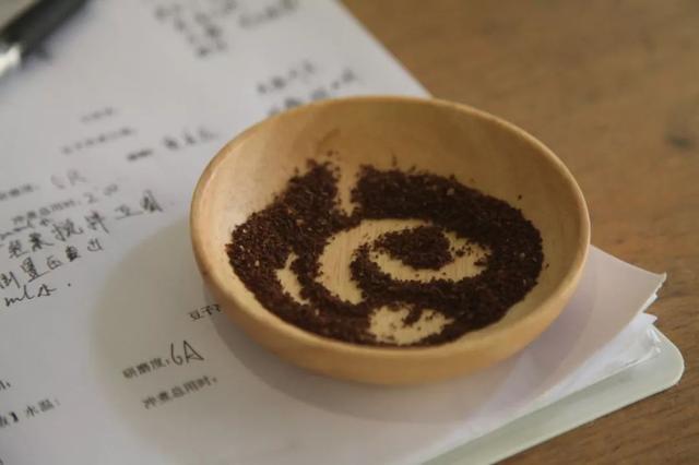 「手冲入门」新手第一杯手冲咖啡，应该注意的三个细节