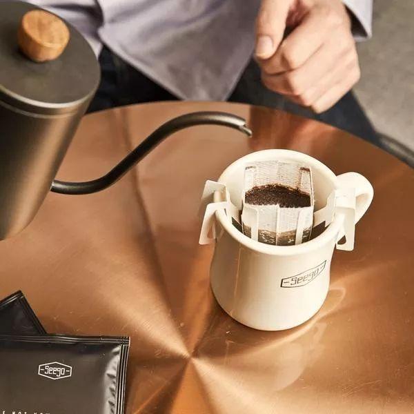 还在喝速溶咖啡?这 4 款白菜价「 挂耳咖啡 」你一定要试