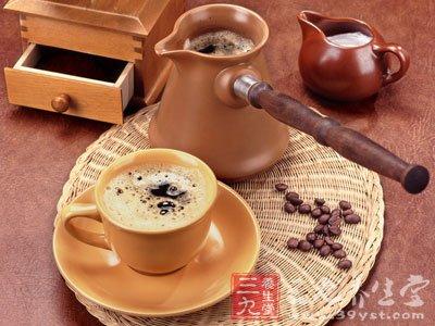咖啡提神等于过度服药 喝咖啡的利弊是什么