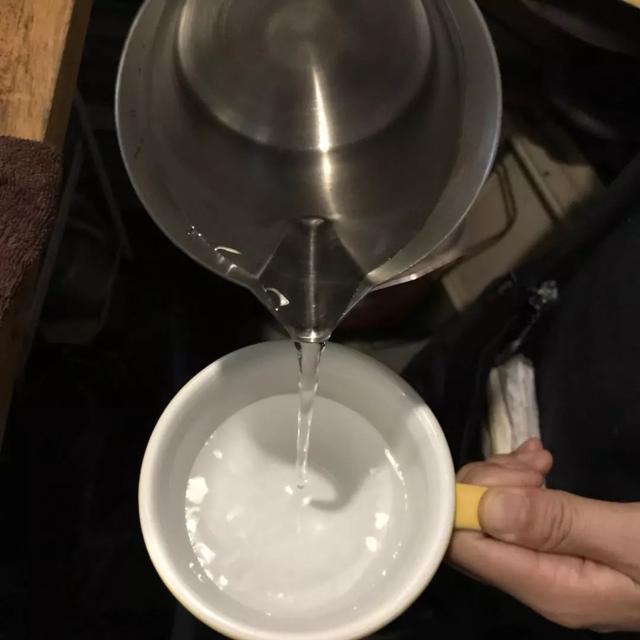 拿铁咖啡|热拿铁和冰拿铁的做法,在家就能学会!