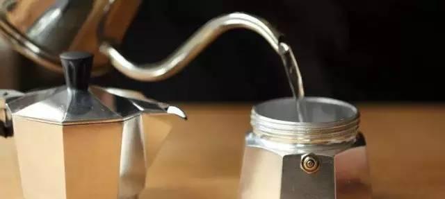 咖啡知识 | 教你用摩卡壶做咖啡