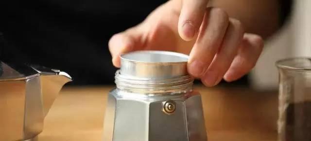 咖啡知识 | 教你用摩卡壶做咖啡