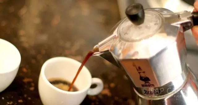 咖啡知识 | 教你用摩卡壶做咖啡