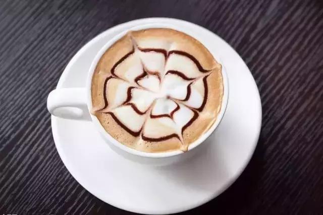 你以为摩卡咖啡真的只是加了热巧克力的咖啡吗?