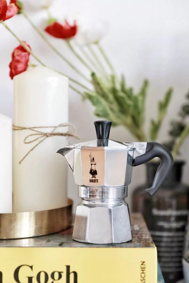 种草 | ins博主人手一只的摩卡壶，不用咖啡机也能喝到纯正意式咖啡！