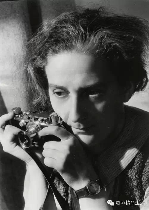 看老照片如品美式咖啡，越醇越值得回味