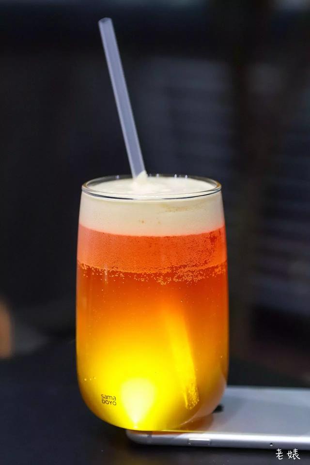 会变色的美式咖啡!我们把这间店里咖啡师自己的隐藏菜单扒出来了