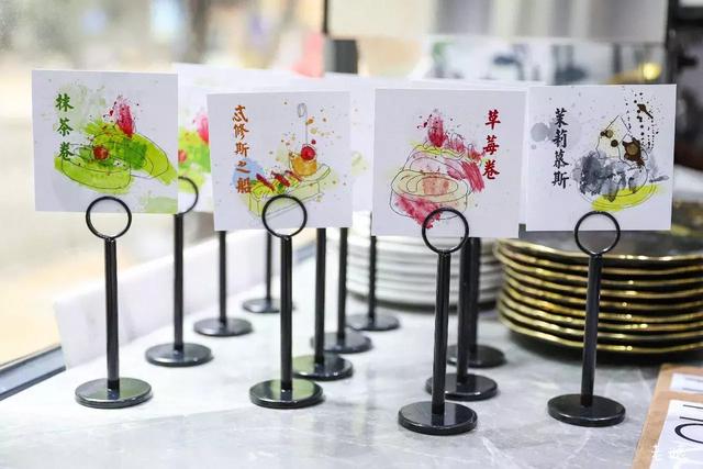 会变色的美式咖啡!我们把这间店里咖啡师自己的隐藏菜单扒出来了