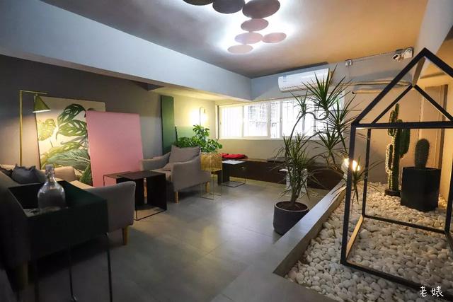 会变色的美式咖啡!我们把这间店里咖啡师自己的隐藏菜单扒出来了