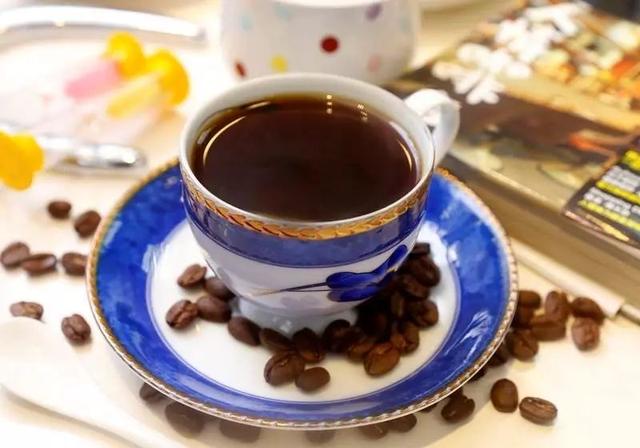 我觉得你真像是一杯美式黑咖啡!“美式黑咖啡”的内涵你懂吗?