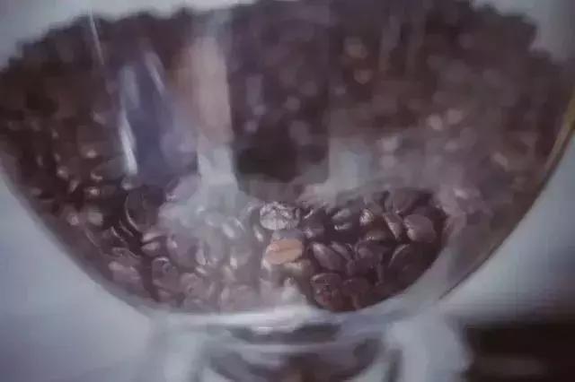什么样的人才喜欢喝美式咖啡?