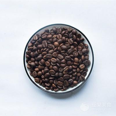 简单纯粹的美式咖啡