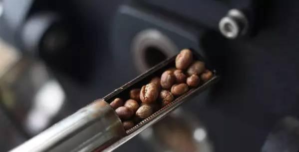 「辟谣」为什么烘焙后的咖啡豆那么香？难道添加了香精香料？