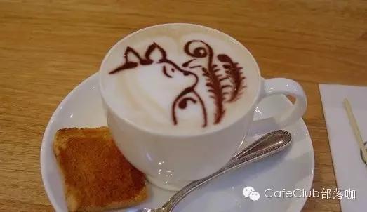 拿铁咖啡给生活注入一丝温暖