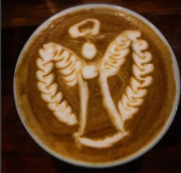「Latte Art」如何把咖啡拉花玩到极致?