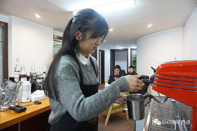 厉害了,一个半小时,教会你心形咖啡拉花!