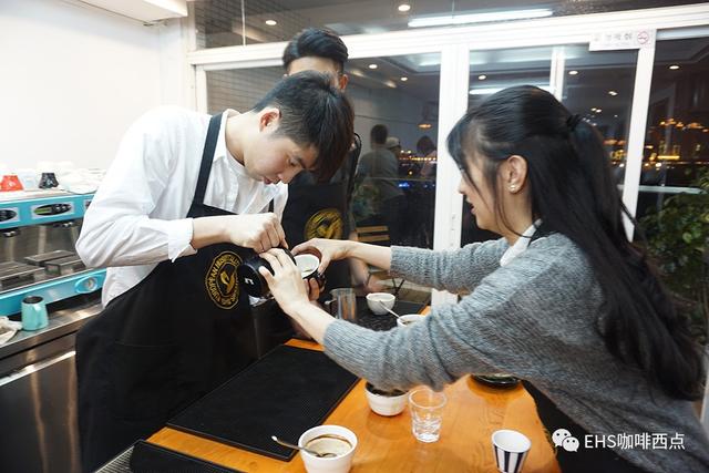 厉害了,一个半小时,教会你心形咖啡拉花!