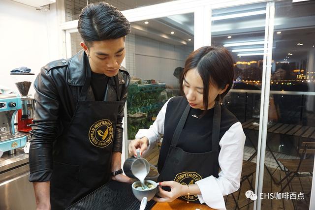 厉害了,一个半小时,教会你心形咖啡拉花!