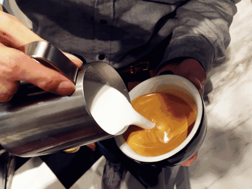 厉害了,一个半小时,教会你心形咖啡拉花!