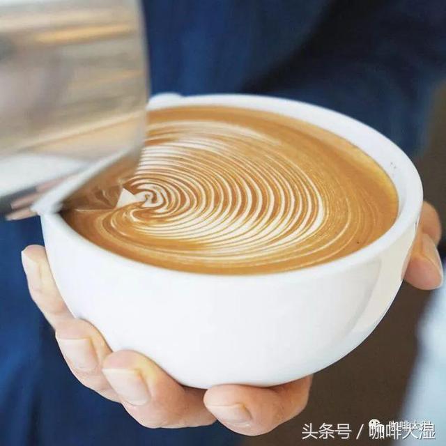 美图 | 压纹咖啡拉花的精彩瞬间