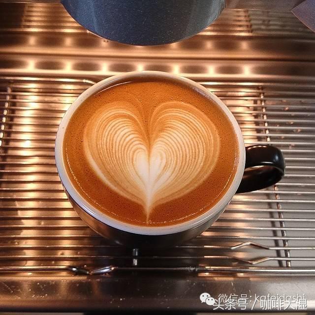 技能｜心形咖啡拉花教程
