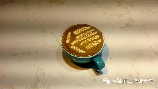 咖啡教程 | 详解拉花轮Vol.3-拉花缸对于咖啡拉花的N种