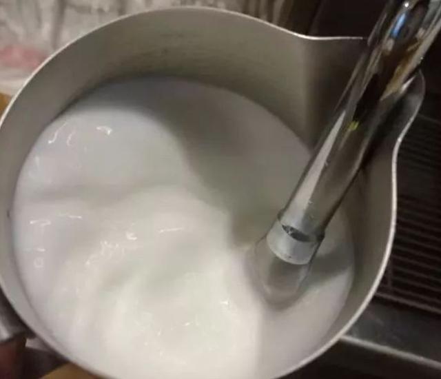 新手拉花练习 | 心形咖啡拉花常见问题