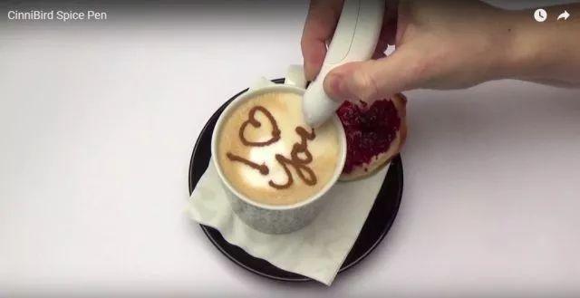 「Latte Art」如何把咖啡拉花玩到极致?