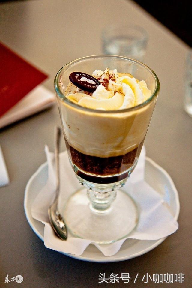 小咖咖啡顶级分享:奥地利维也纳咖啡的调制方法