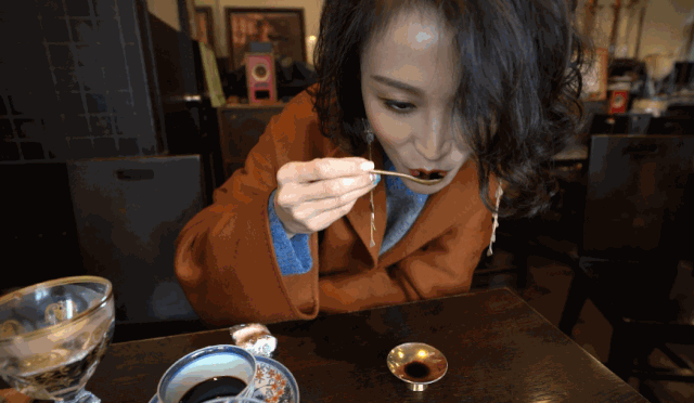 日本最贵咖啡,一勺2000日元,味道究竟有什么特别?