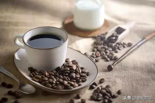 咖啡中的小常识~你知道喝一杯放多少豆吗?